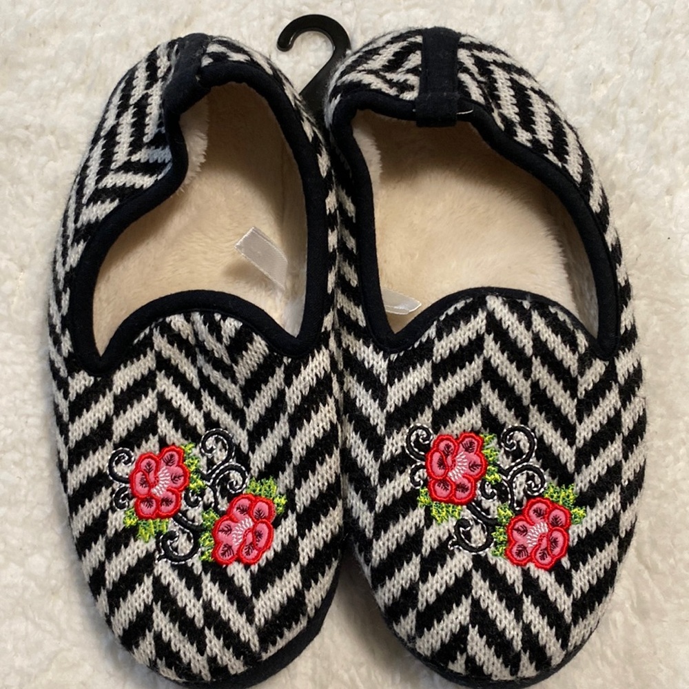 K-Bell Women’s Slippers